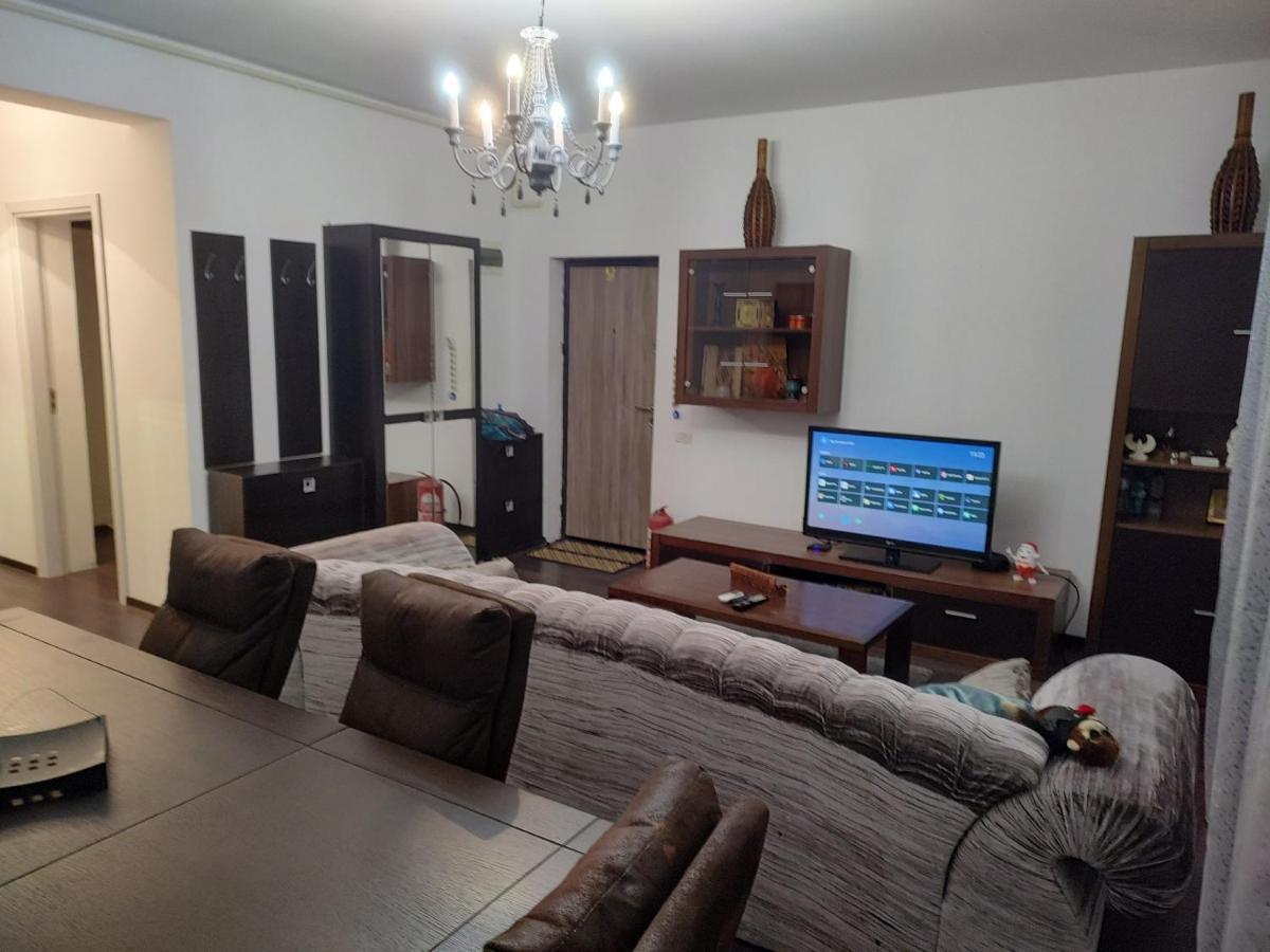 The Unique Apartment Roşu Екстериор снимка
