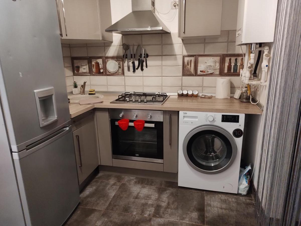 The Unique Apartment Roşu Екстериор снимка
